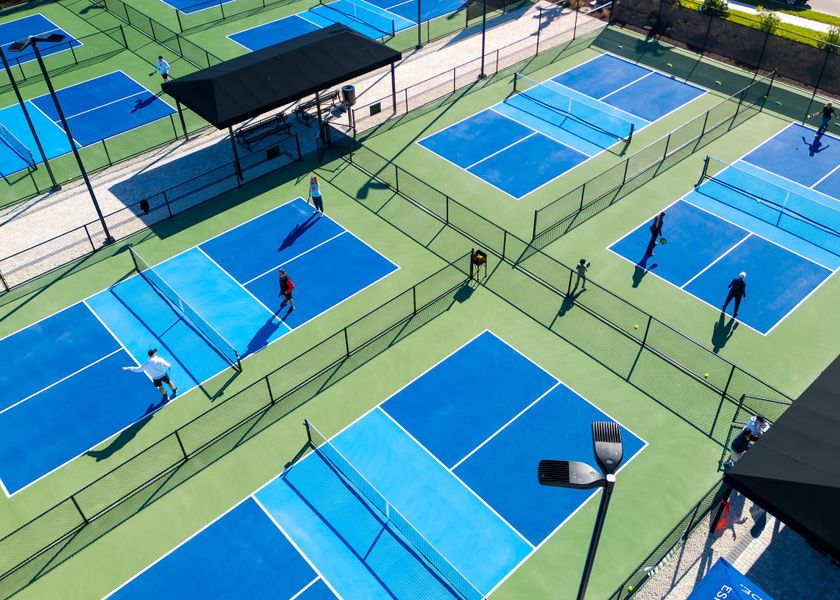 Community amenities in Esplanade at Starling, Punta Gorda (Image 18).