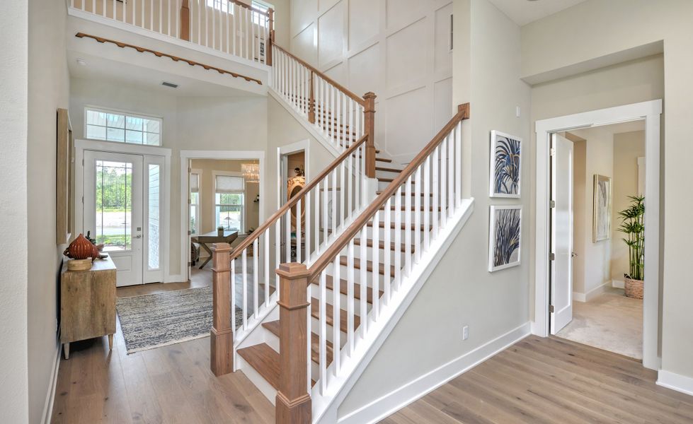 Representative furnished interior of a home built from the Palos Verdes - Elite Series by ICI Homes in Reflections at Seabrook, Nocatee (Image 11). Representative furnished interior of a home built from the Palos Verdes - Elite Series by ICI Homes in Reflections at Seabrook, Nocatee (Image 11).