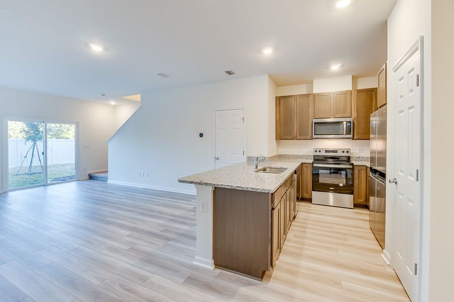 Image 6 of a home in Orchard Park Townhomes.