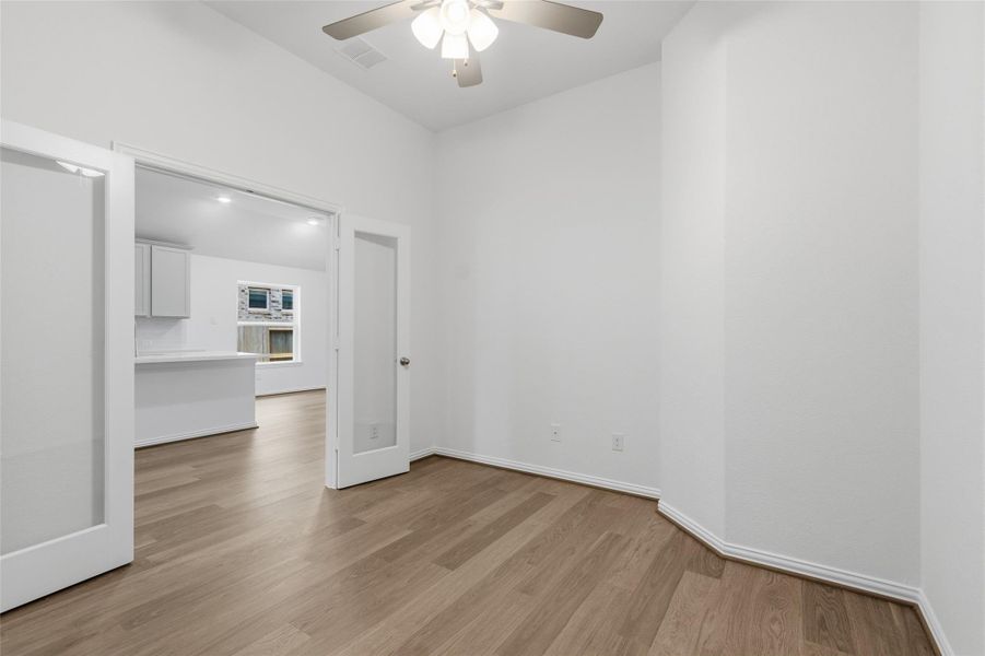 Spacious, unfurnished interior of a new home in Brookewater, Rosenberg (Image 20). Spacious, unfurnished interior of a new home in Brookewater, Rosenberg (Image 20).