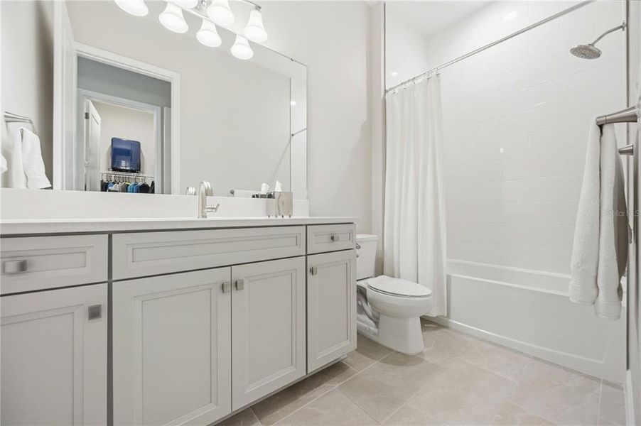 Furnished interior view inside a new home in , Lakewood Ranch (Image 42). Furnished interior view inside a new home in , Lakewood Ranch (Image 42).