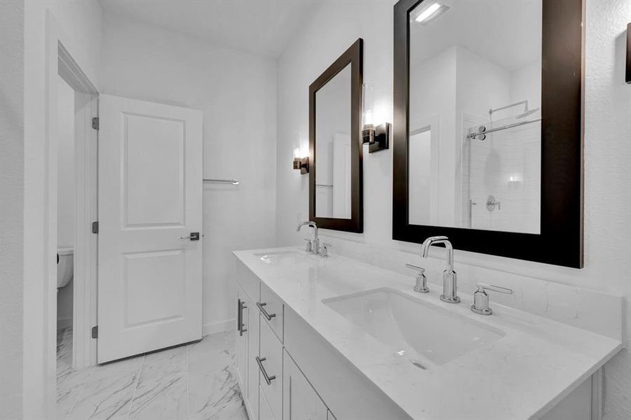 Furnished interior view inside a new home in Rolling Ridge, Van Alstyne (Image 14). Furnished interior view inside a new home in Rolling Ridge, Van Alstyne (Image 14).