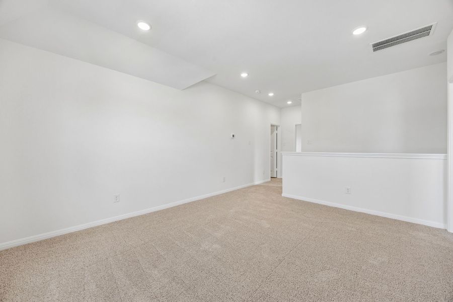 Spacious, unfurnished interior of a new home in Riviera Pines, Huffman (Image 23). Spacious, unfurnished interior of a new home in Riviera Pines, Huffman (Image 23).