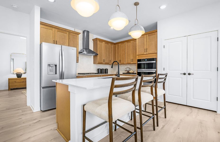 Gorgeous Kitchen with Eat-in Island