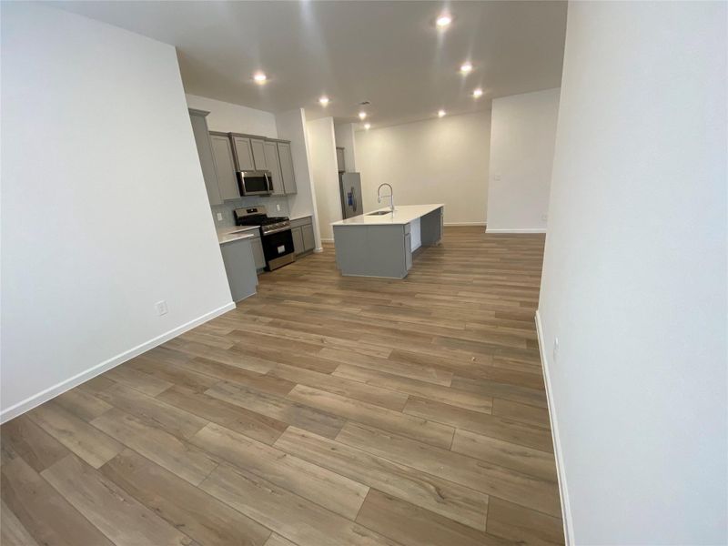 **Photos are representative only. This is not the actual homesite.** **Photos are representative only. This is not the actual homesite.**