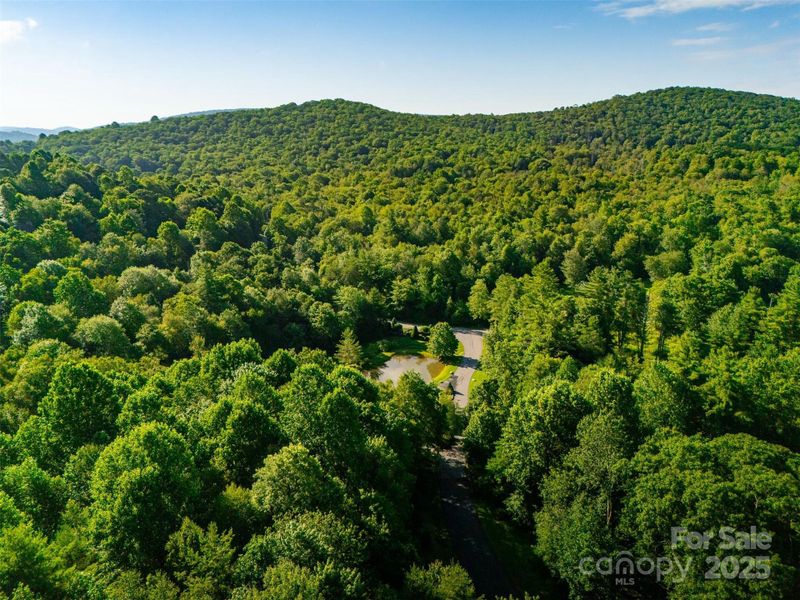 Image 27 of a home in . Image 27 of a home in .