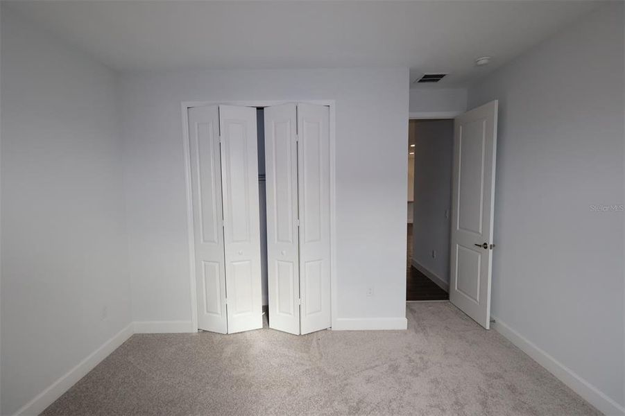 Spacious, unfurnished interior of a new home in Emerson Pointe, Apopka (Image 55).