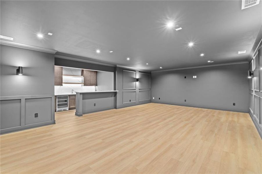 Spacious, unfurnished interior of a new home in , Marietta (Image 67).