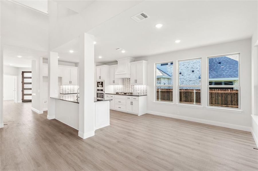 Spacious, unfurnished interior of a new home in Maplewood, Glenn Heights (Image 21). Spacious, unfurnished interior of a new home in Maplewood, Glenn Heights (Image 21).