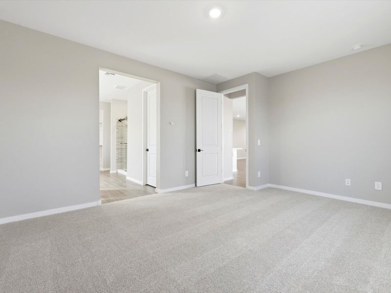 Spacious, unfurnished interior of a new home in Paloma Creek - Signature Series, Surprise (Image 17).