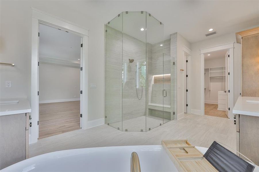 Furnished interior view inside a new home in , Tampa (Image 7).