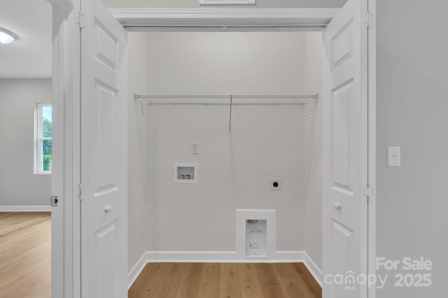 Image 38 of a home in .