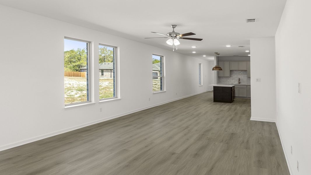 Spacious, unfurnished interior of a new home in Churchill, Anna (Image 18). Spacious, unfurnished interior of a new home in Churchill, Anna (Image 18).
