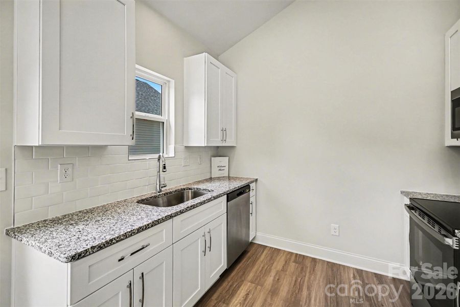 Furnished interior view inside a new home in , Gastonia (Image 11).