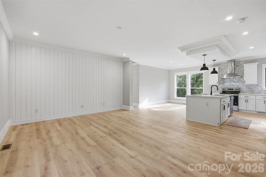 Spacious, unfurnished interior of a new home in , Taylorsville (Image 18).