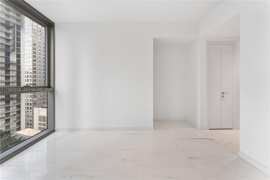 Spacious, unfurnished interior of a new home in , Miami (Image 19).