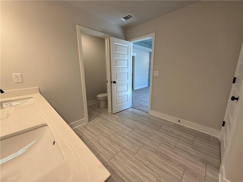 Spacious, unfurnished interior of a new home in The Towns at Auburn Station East, Auburn (Image 12).