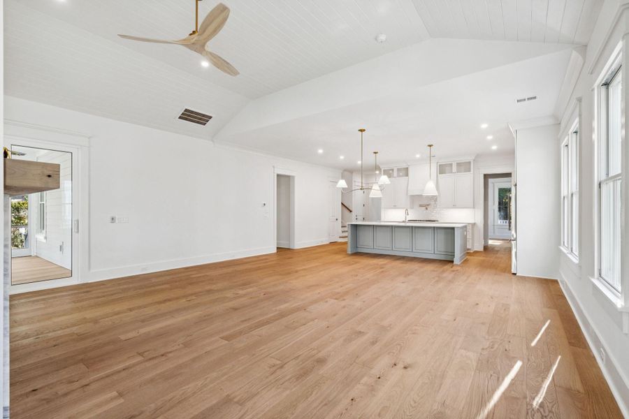 Spacious, unfurnished interior of a new home in , Johns Island (Image 91).