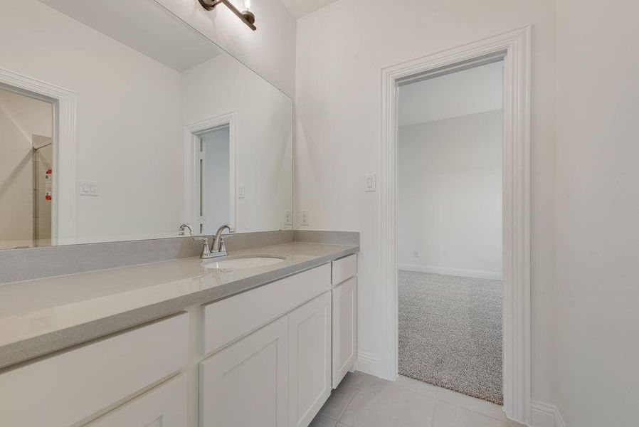 Furnished interior view inside a new home in Edgewater, Fate (Image 4).