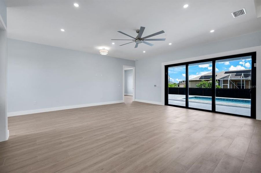 Spacious, unfurnished interior of a new home in , Port Charlotte (Image 17). Spacious, unfurnished interior of a new home in , Port Charlotte (Image 17).