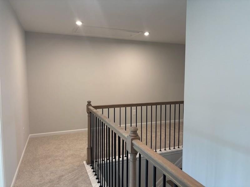 Spacious, unfurnished interior of a new home in Lake Shore, Winder (Image 7). Spacious, unfurnished interior of a new home in Lake Shore, Winder (Image 7).