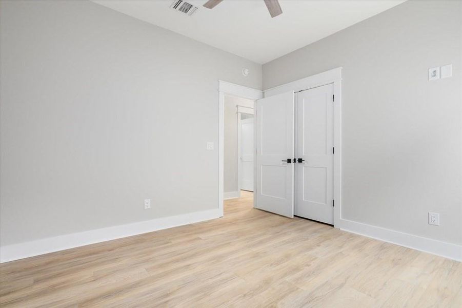 Spacious, unfurnished interior of a new home in , Lufkin (Image 39). Spacious, unfurnished interior of a new home in , Lufkin (Image 39).