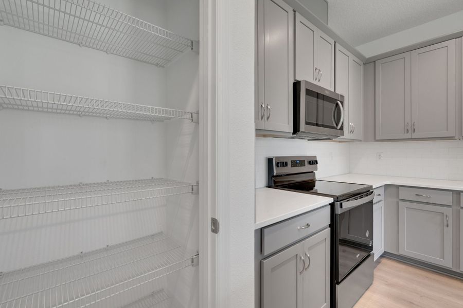 5017 Balsam Falls Rd, DeLand, FL.  - Slide 12