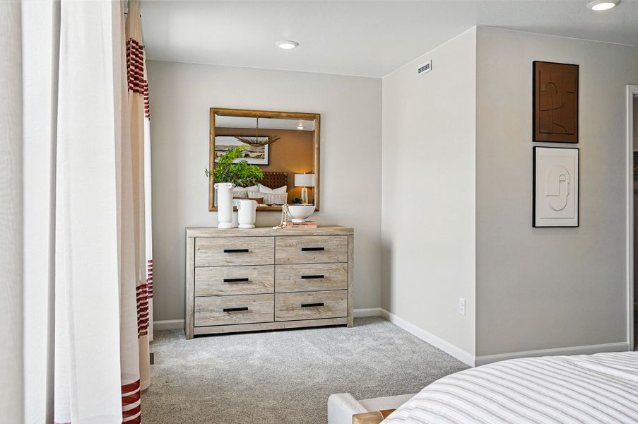 Furnished interior view inside a new home in Parterre, Thornton (Image 15).