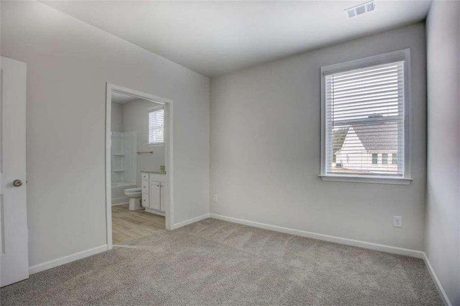 Spacious, unfurnished interior of a new home in , Social Circle (Image 20).