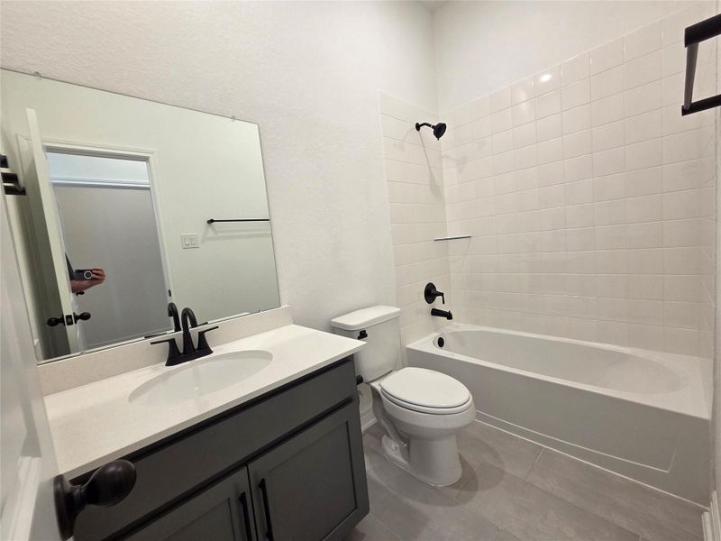 Furnished interior view inside a new home in Emory Glen, Magnolia (Image 11).