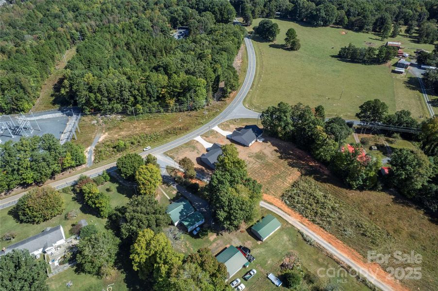 Image 32 of a home in .