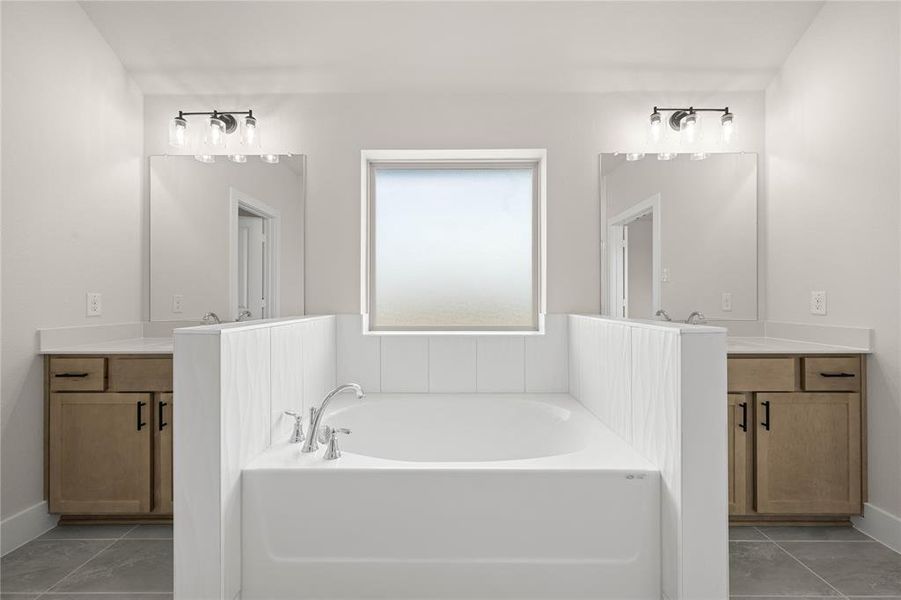 2231 Shady Elm-Primary Suite-4