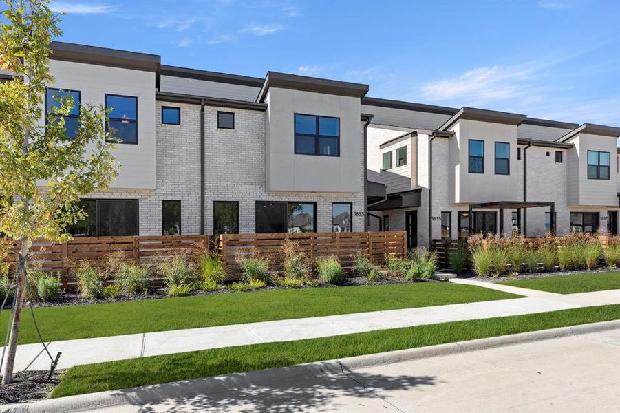 14_1833 Azalea_2283_Elm II_Front (2)