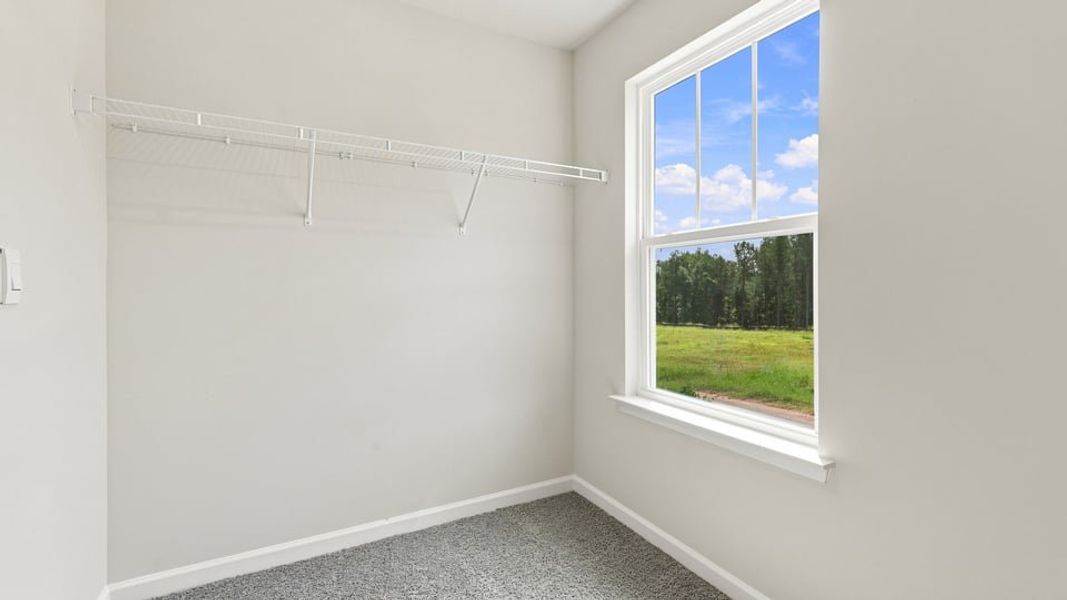 Spacious, unfurnished interior of a new home in Tyger Pines, Moore (Image 31).