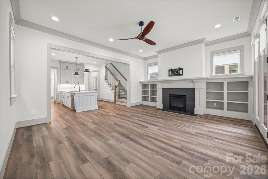 Spacious, unfurnished interior of a new home in , Fort Mill (Image 21).