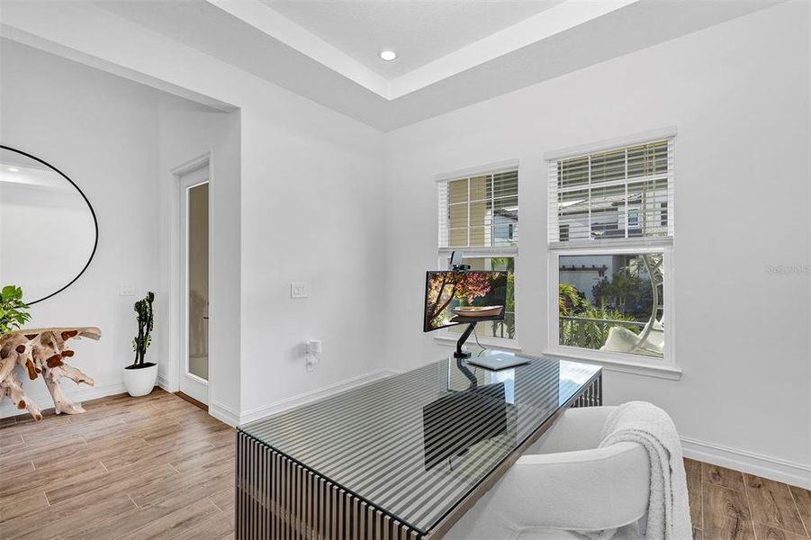 Furnished interior view inside a new home in SouthShore Yacht Club: Somerset Preserve, Ruskin (Image 13). Furnished interior view inside a new home in SouthShore Yacht Club: Somerset Preserve, Ruskin (Image 13).