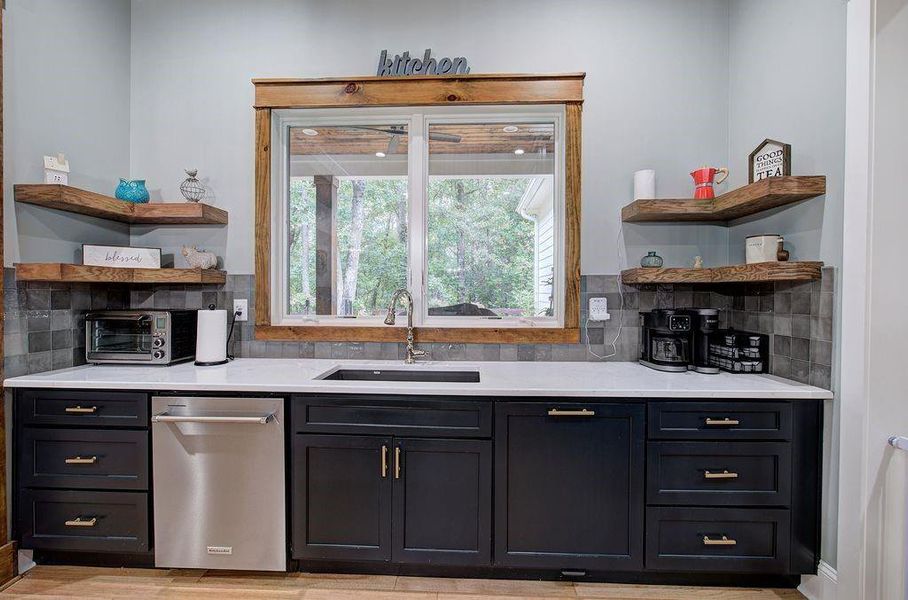 Furnished interior view inside a new home in , Cartersville (Image 36).