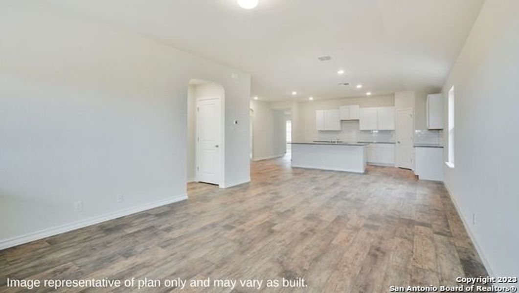 Spacious, unfurnished interior of a new home in Steele Creek, Cibolo (Image 17). Spacious, unfurnished interior of a new home in Steele Creek, Cibolo (Image 17).