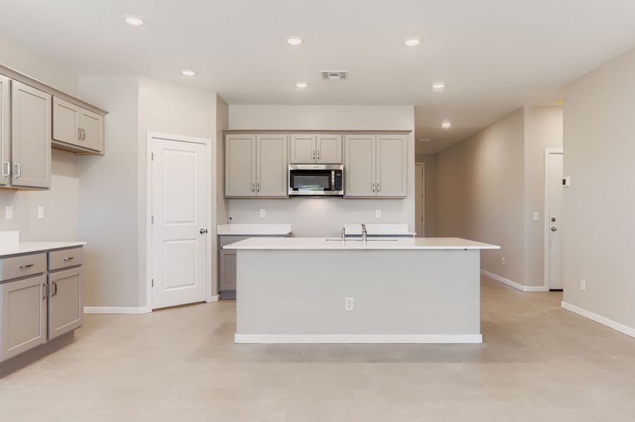 18953 N AVELINO DR, Maricopa, AZ.  - Slide 14