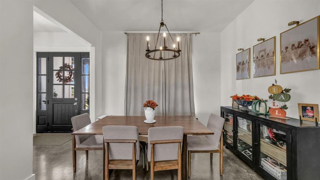 Furnished interior view inside a new home in , Mineral Wells (Image 12).