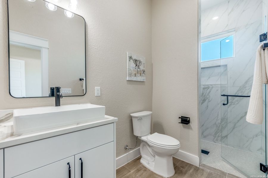 Furnished interior view inside a new home in , La Vernia (Image 34). Furnished interior view inside a new home in , La Vernia (Image 34).