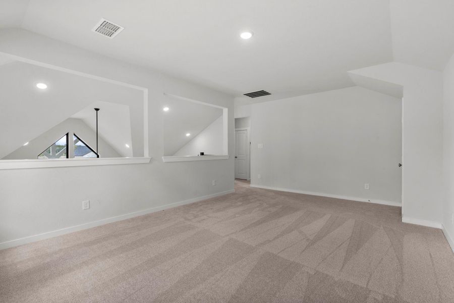 Spacious, unfurnished interior of a new home in Bridgeland 45', 50', 70', Cypress (Image 28).