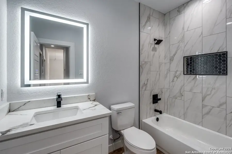 Furnished interior view inside a new home in , Canyon Lake (Image 3). Furnished interior view inside a new home in , Canyon Lake (Image 3).