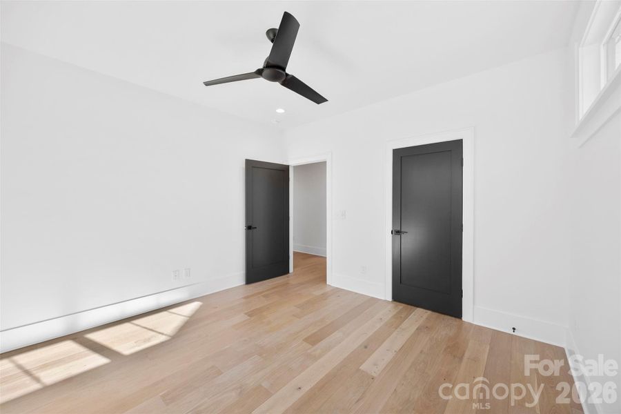 Spacious, unfurnished interior of a new home in , Charlotte (Image 22).