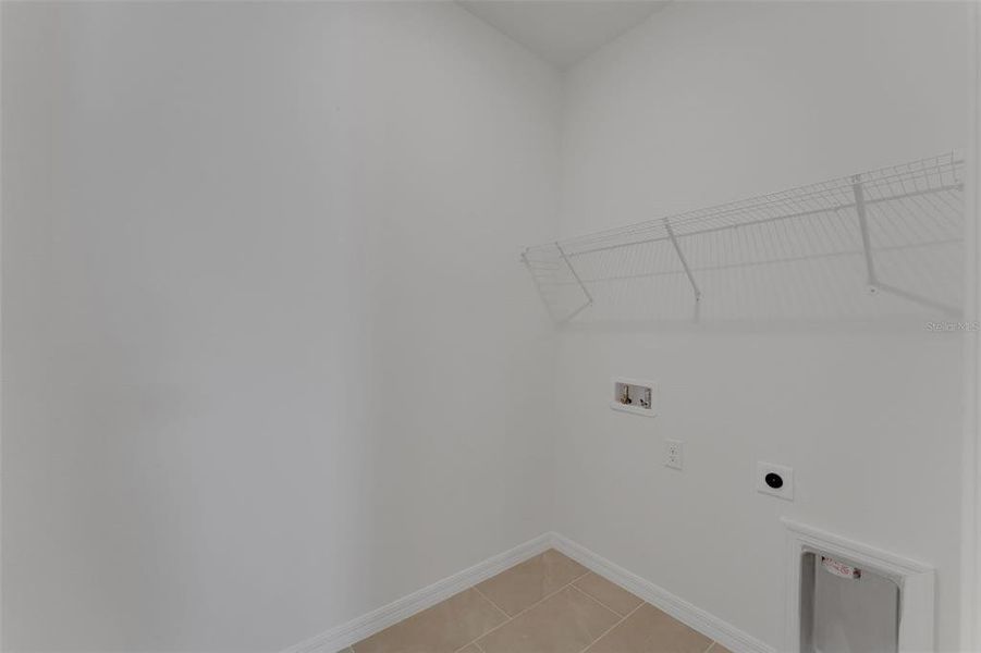 Spacious, unfurnished interior of a new home in River Hall, Alva (Image 38). Spacious, unfurnished interior of a new home in River Hall, Alva (Image 38).