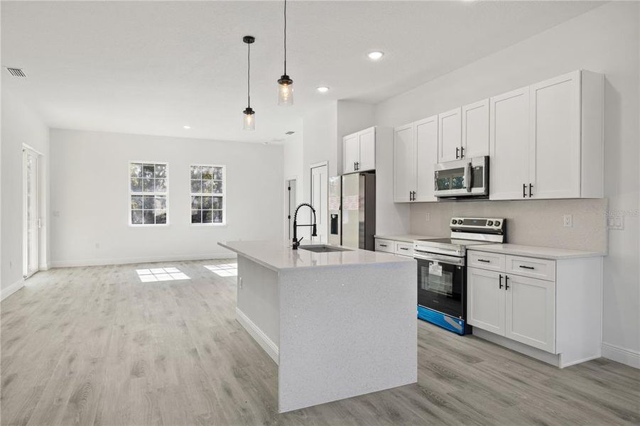 Furnished interior view inside a new home in , Ocala (Image 6).