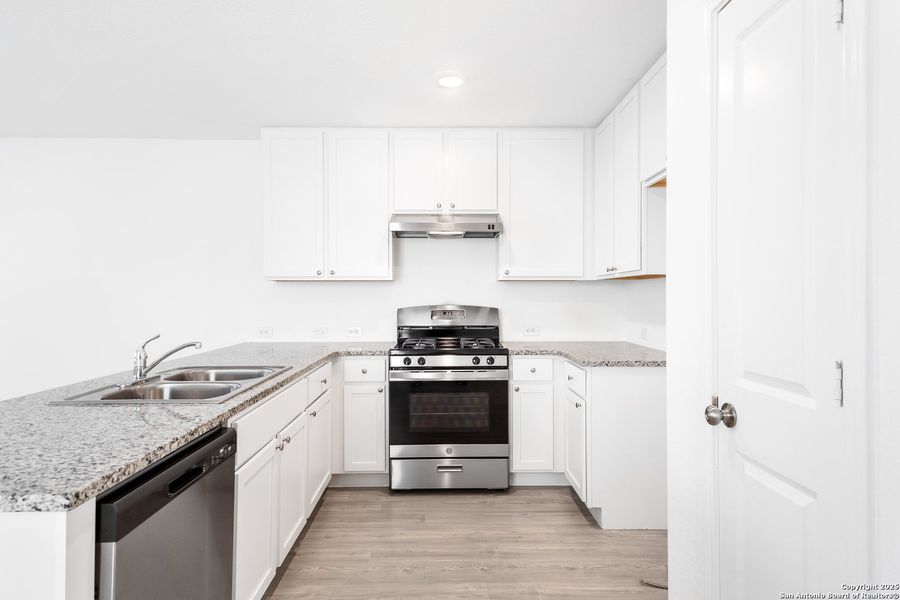 Furnished interior view inside a new home in Presa Point, San Antonio (Image 13). Furnished interior view inside a new home in Presa Point, San Antonio (Image 13).