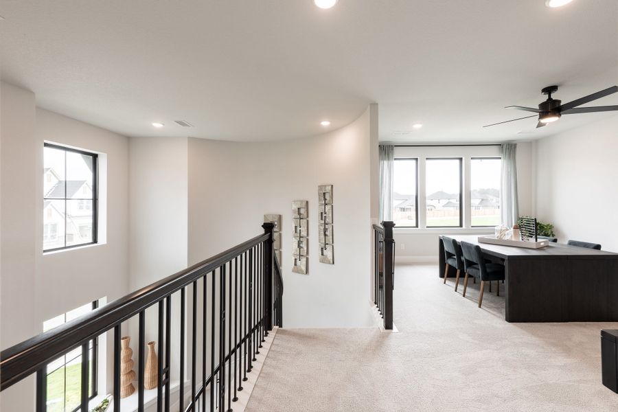 Image 43 representing the Goldeneye by Tri Pointe Homes in Tompkins Reserve, Katy, TX.