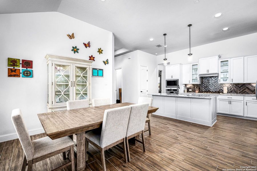 Furnished interior view inside a new home in , New Braunfels (Image 6).