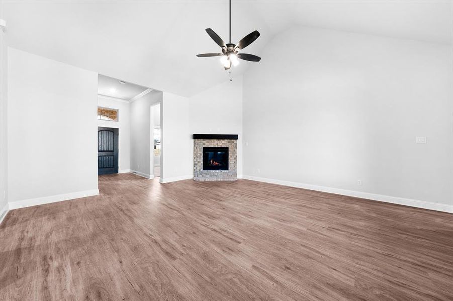 Spacious, unfurnished interior of a new home in , Canton (Image 19).
